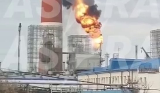 У Росії горить Оренбурзький газопереробний завод: відео пожежі