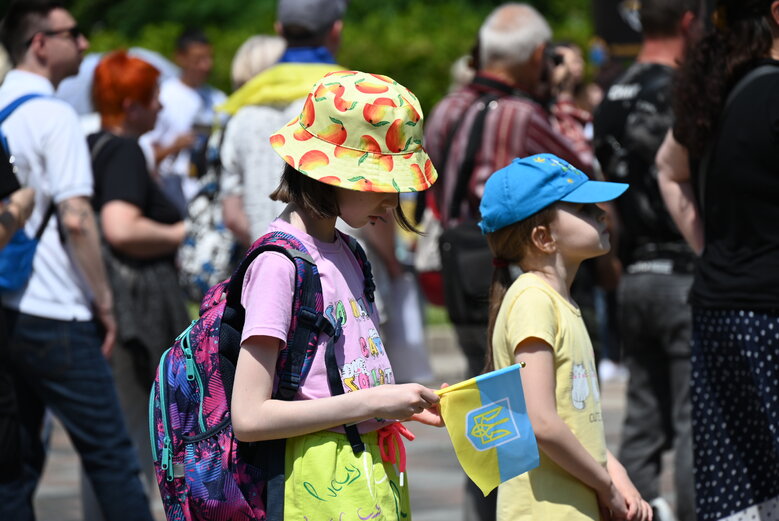 На акції в Києві вимагали визволити цивільних заручників Росії 02