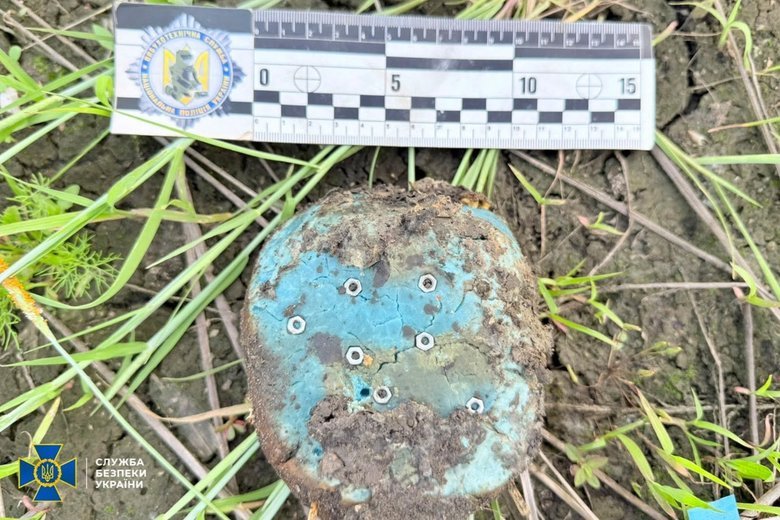 У Чернігові затримали жінку з вибухівкою, захованою в бургері