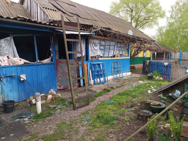 Последствия вражеских обстрелов Сумщины 02