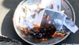 Возле администрации президента сожгли Могилева. ФОТОрепортаж