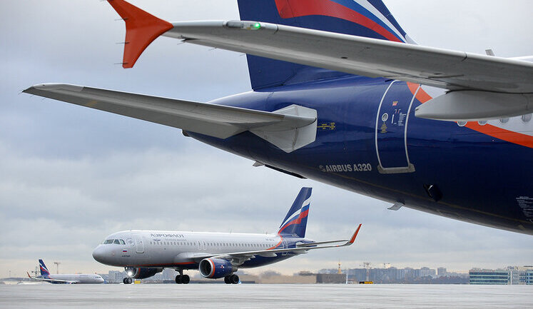 Російським авіакомпаніям дозволять літати на 60-річних літаках через відсутність нових