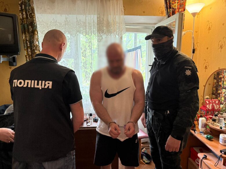 нацпол розкрадання на фортифікаціях