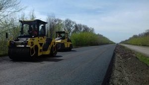 Омелян назвал стоимость ремонта одного километра дороги в Украине