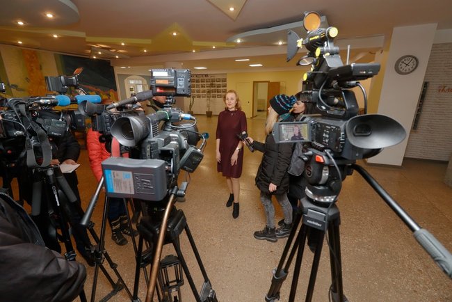 У Дніпрі проводять реновацію будівель закладів освіти та впроваджують програму Безпечна школа 03 У Дніпрі проводять реновацію будівель закладів освіти та впроваджують програму Безпечна школа 03