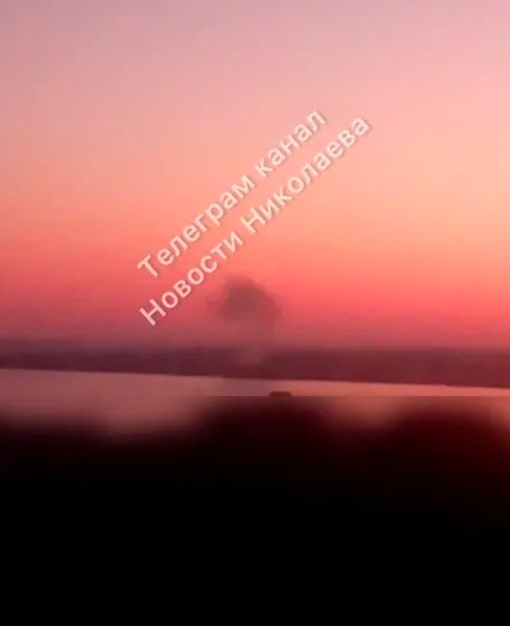 В Николаеве раздались взрывы, затем объявили тревогу 01