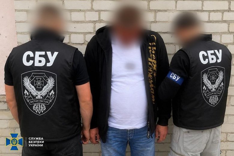 Рецидивисты готовили теракты в центре Киева: основная цель — ТЦК