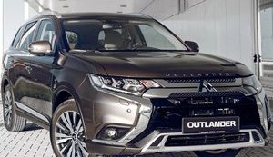 РНБО купила автомобілів Mitsubishi Outlander на 3,2 мільйона