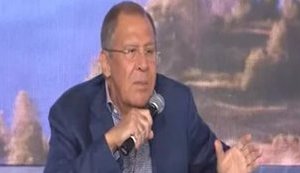 Запад пытается заставить балканские страны выбирать между ЕС с НАТО и Россией, - Лавров