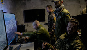 Кровопролитні бої у Соледарі: бійці потребують допомоги громадян