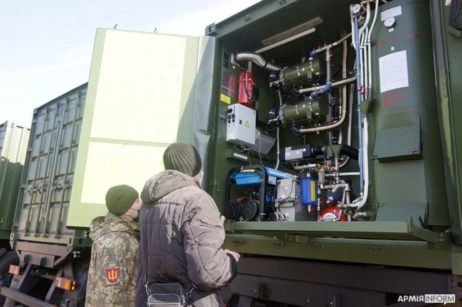 ВСУ получили 19 мобильных банно-прачечных комплексов 02