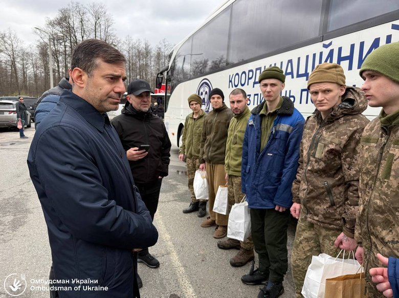 Обмін цивільних полонених