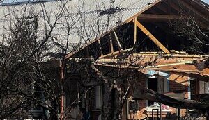 Россияне ударили из РСЗО по Середино-Будской громаде в Сумской области: ранен мужчина