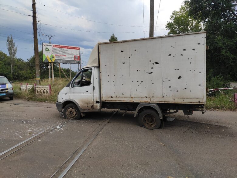 Enemy is shelling Donetsk region, Vuhledar, Avdiivka, Toretsk are under fire, child is among wounded 05