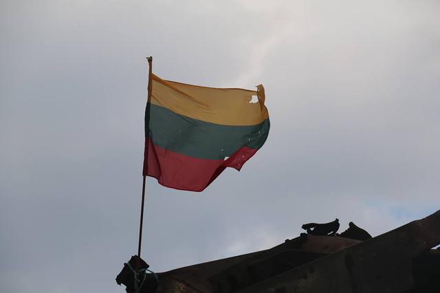 Волонтер із Литви Йонас Охман: Ми допомагаємо Україні не тільки з любові до українців. Таким чином ми захищаємо себе 03
