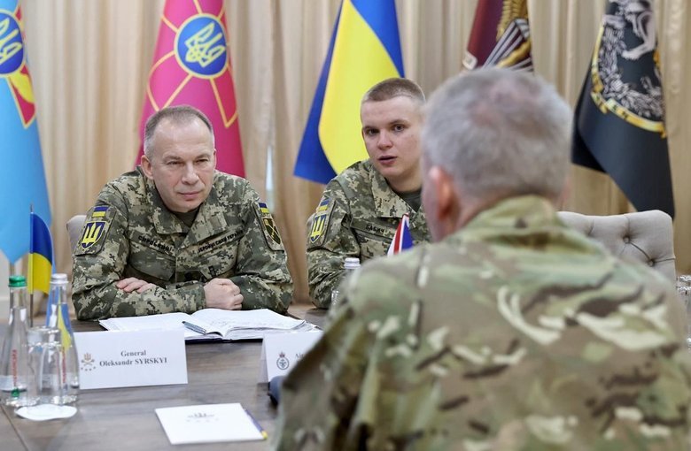 Сирський на зустрічі з британцями