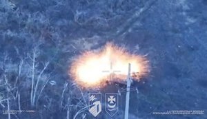 Украинские дронари бригады "Буревий" ликвидировали 5 рашистов на Купянском направлении. ВИДЕО