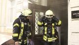 В жилом доме в центре Киева произошел пожар, 20 жильцов были эвакуированы, - ГСЧС. ФОТОрепортаж
