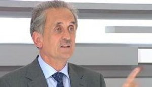 Рекомендация Януковичу: Чтобы газ был дешевле надо меньше на дачу к Медведеву ездить. ВИДЕО.