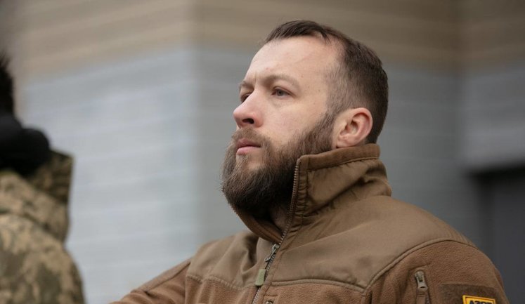 "Маріуполь треба деблокувати та закрити над ним небо", - Жорін