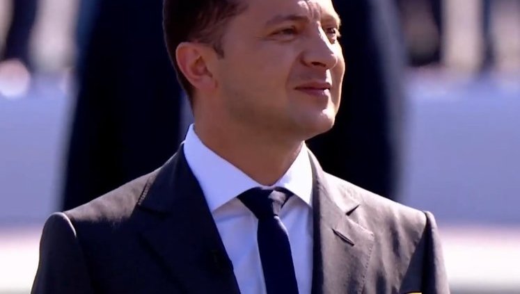 Зеленский подтвердил планы по отмене моратория на продажу земли, – Всемирный банк