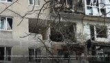 Колонна с гуманитарной помощью для Мариуполя временно остановилась из-за боевых действий