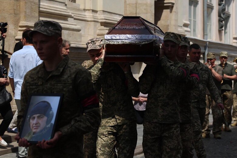 Львів попрощався із загиблими Героями - Михайлом Лазарєвим, Ігорем Гілем, Ігорем Кривоконем та Юрієм Сікиринським 01