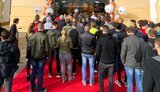 Українці спокійно стоять у чергах за айфонами, які виробляються в Китаї, а до китайської вакцини ставляться скептично, - Степанов