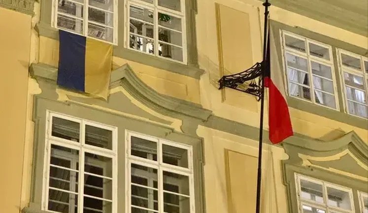 Three Ukrainian flags appeared above parliament in Czech Republic. PHOTO