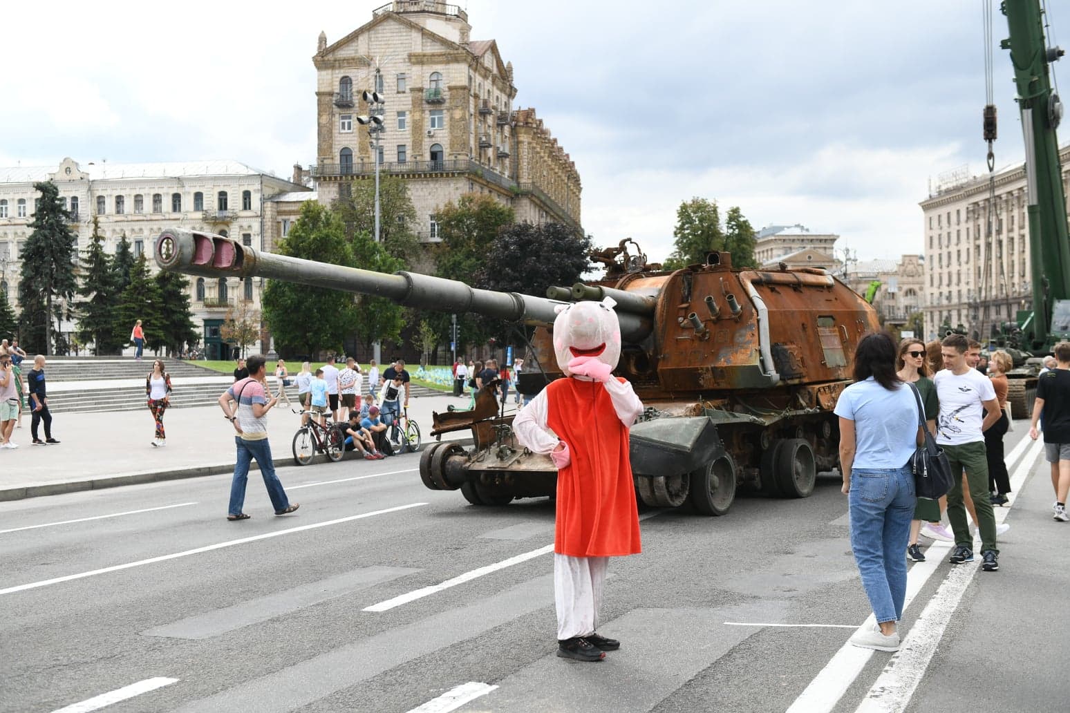 Фото и видео с места ДТП на Крещатике в Киеве