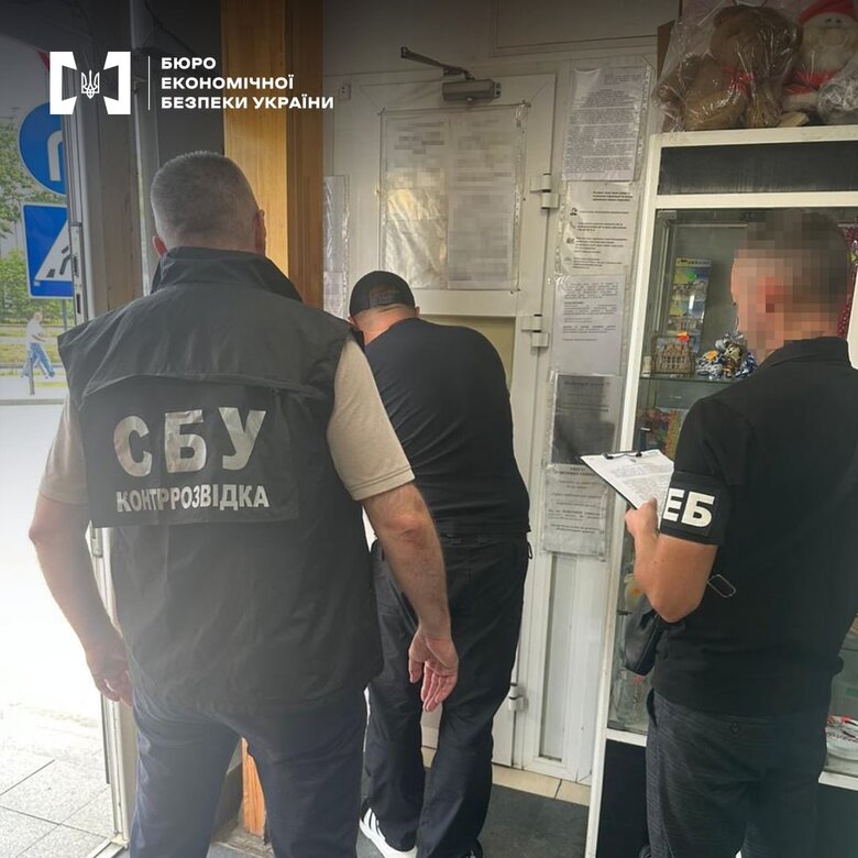 БЕБ знайшло мережу нелегальних пунктів обміну валюти на Львівщині