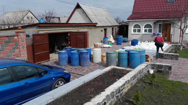 Налоговики на Житомирщине ликвидировали два цеха по изготовлению фальсифицированного алкоголя: изъято товар и оборудование на 3 млн гривен 07