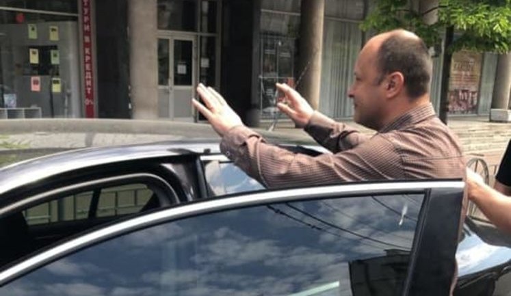Главу Держслужби зайнятості Ярошенка затримано за одержання відкату 500 тис. грн, - Луценко. ФОТО