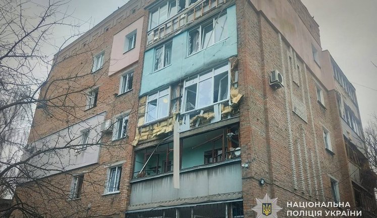 Доба на Сумщині: ворог атакував 25 населених пунктів, троє людей травмовані. ФОТОрепортаж