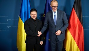 Зеленський обговорив із Мерцом спільні проєкти з виробництва зброї та дипломатичну роботу