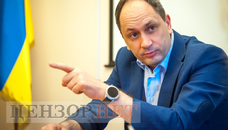 Порядок переміщення товарів через лінію зіткнення суттєво не зміниться у зв'язку із законом щодо Донбасу, - Черниш