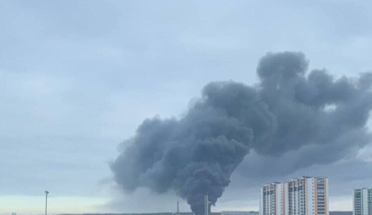 Масштабна пожежа спалахнула поблизу санкт-петербурзького аеропорту "Пулково". ВІДЕО+ФОТОрепортаж
