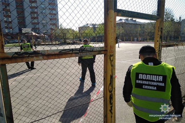 Саморобний пристрій вибухнув у Дніпровському районі Києва, - Нацполіція 03