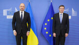 Єврокомісія допомагає Польщі в перепродажі 1,2 млн доз вакцини AstraZeneca Україні, - Домбровскіс