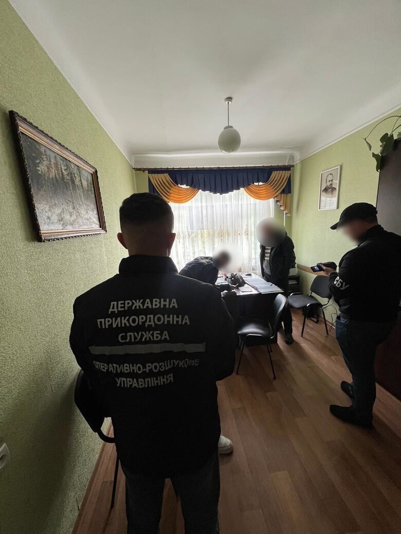 На Сумщині медсестру підозрюють у схемі фіктивних шлюбів для виїзду з України