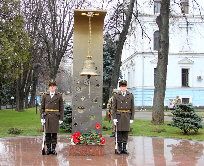 У Залі памяті Міноборони вшанували загиблих цього дня 15 захисників України 15