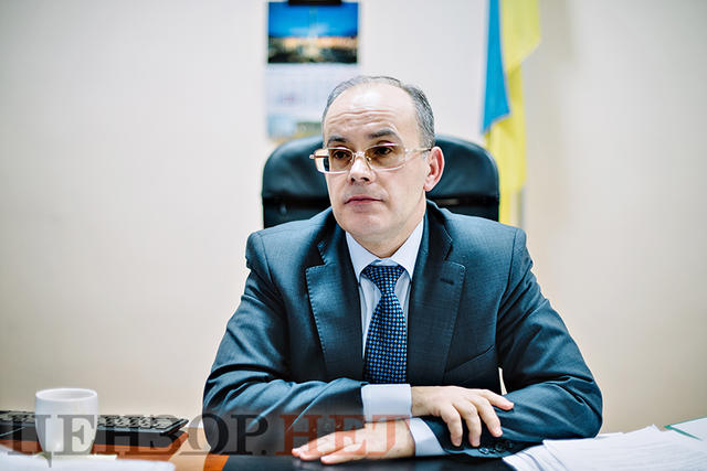 Досьє на кандидатів на пост голови Верховного Суду 04