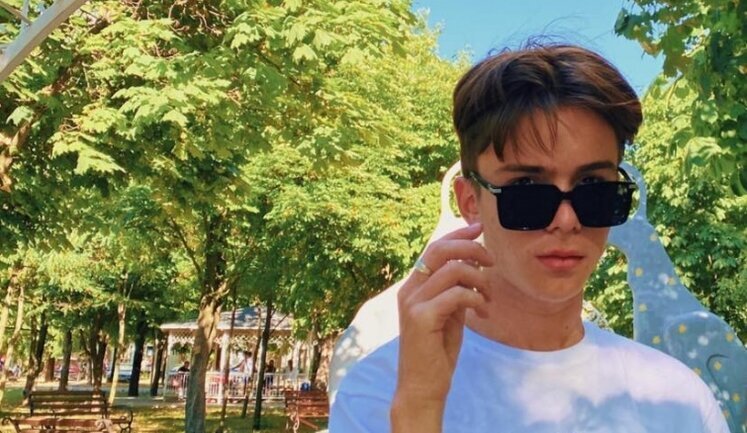 18-летний активист из Приморска спасся из плена: "Я провел 5 дней в зловонном карцере. Меня могли в любой момент отвезти в "банановую республику" или вообще в Россию". ФОТО