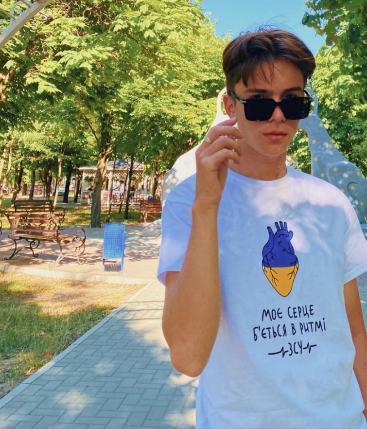 18-летний активист из Приморска спасся из плена: Я провел 5 дней в зловонном карцере. Меня могли в любой момент отвезти в банановую республику или вообще в Россию 01