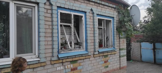 Российские оккупанты обстреляли Нью-Йорк на Донетчине 08