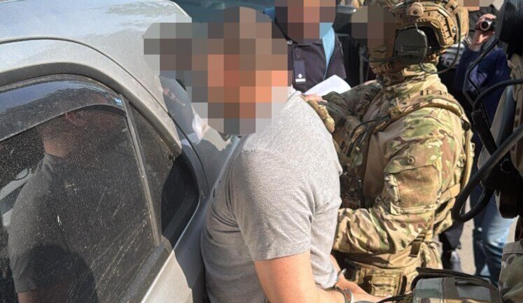$3 000 за повернення із СЗЧ на небойову посаду: ДБР викрило військовослужбовців, які вимагали хабар з бійця. ФОТО