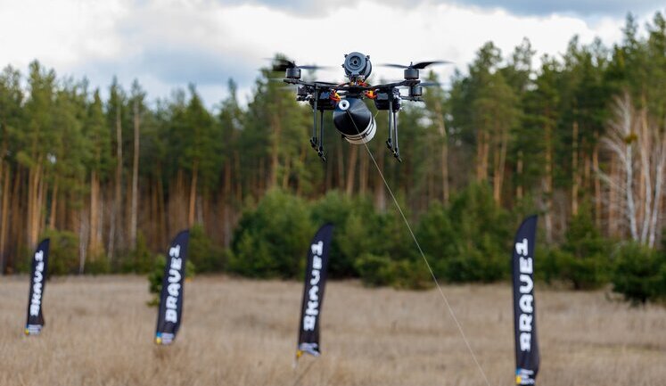Провели перші в Україні випробування FPV-дронів на оптоволокні з дальністю понад 20 км. ФОТОрепортаж