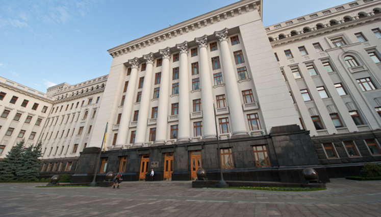 Порошенко відвідає завтра НСК "Олімпійський", - Адміністрація Президента