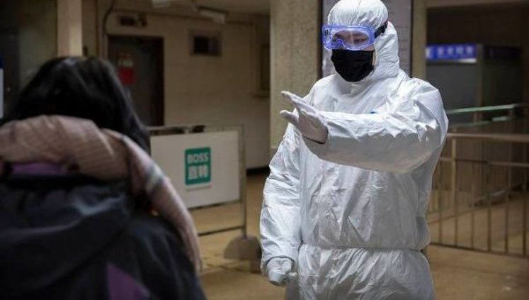 У Чернівцях дітям до 14 років заборонили виходити на вулицю без батьків. ВIДЕО
