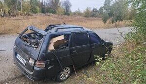 Окупанти атакували цивільне авто у Козачій Лопані